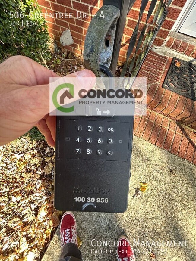 Building Photo - 506-Greentree Dr.-A