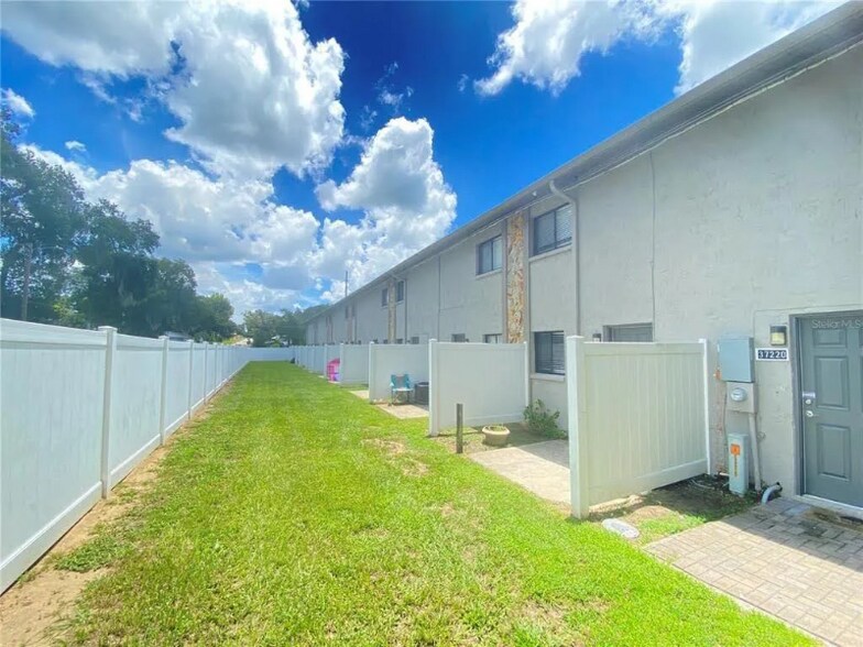 Building Photo - 37220 Majestic Oak Ct