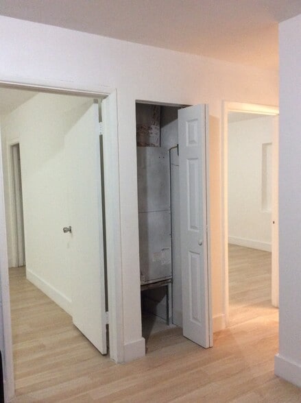 Central AC - 3120 SW 12th Pl