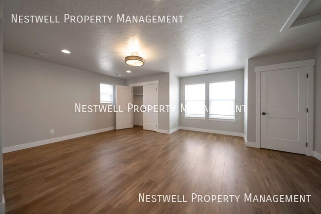 Building Photo - 11191 S Old Bridge Rd