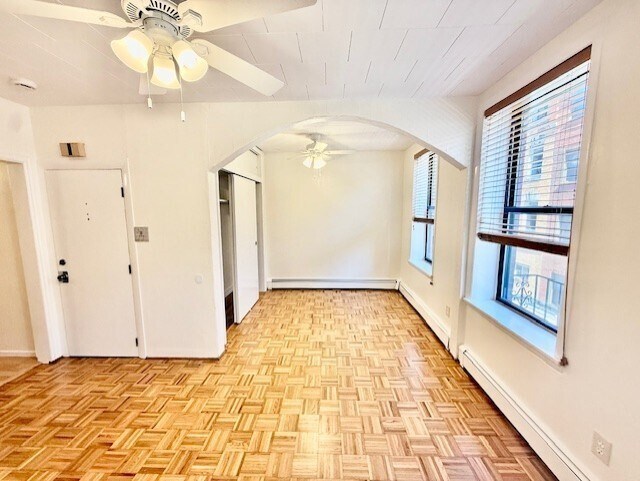 Building Photo - 184 Salem St