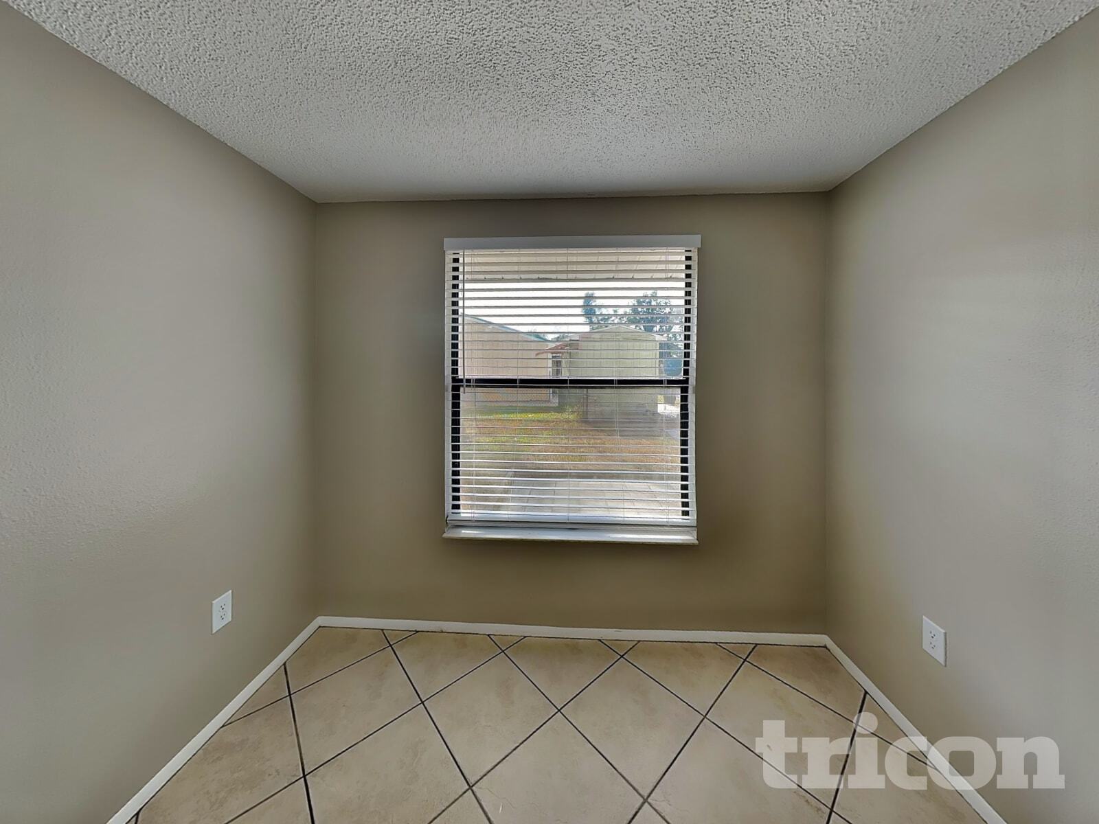 Building Photo - 6101 37th Ave W