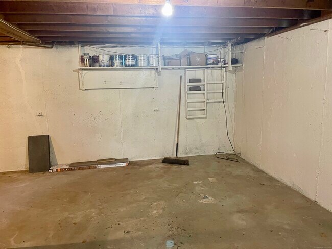 Building Photo - 15 Proulx St