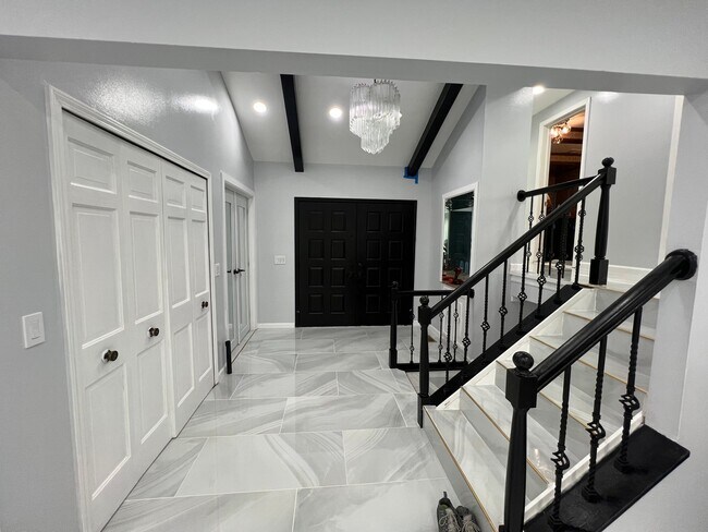 Building Photo - 43309 Westview Dr