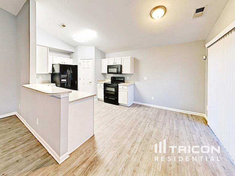 Building Photo - 9000 McAdam Way