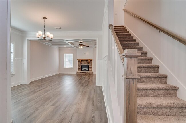 Building Photo - 528 Fermoy Ln