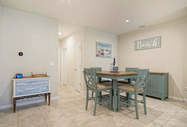 Building Photo - 266 Raspberry Rd