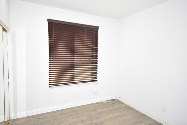 Building Photo - 428 Rockport Cir