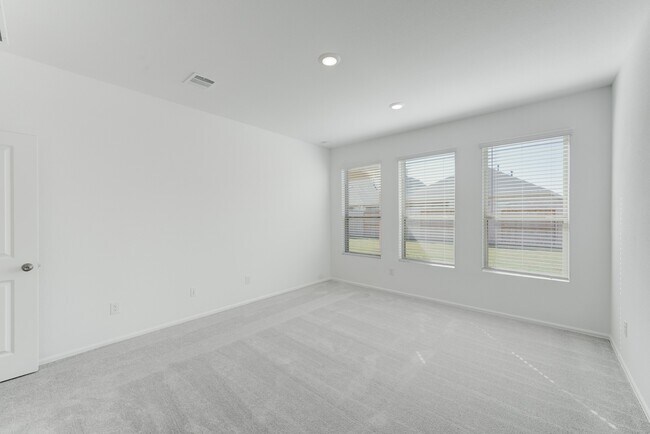 Building Photo - 31415 Beacon Cove Trl