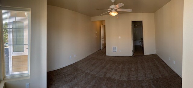 Master bedroom - 5287 Olympic Dr