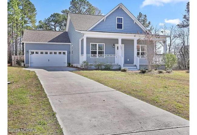 Building Photo - 455 Belvedere Dr