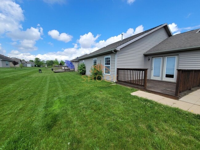 Building Photo - West Lafayette 3 BR Home on Cul-de-sac