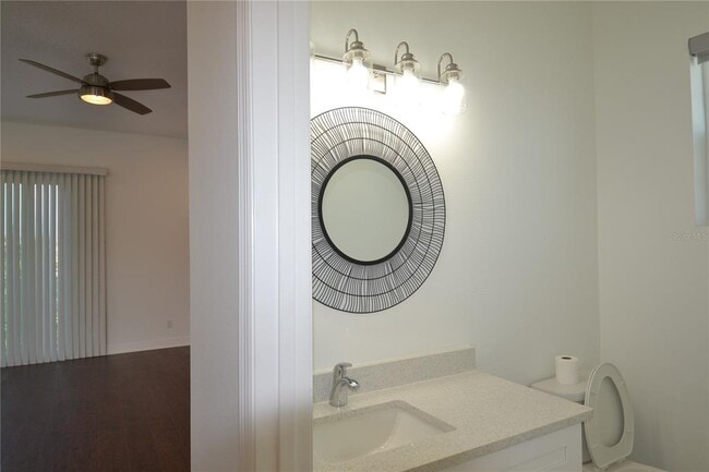 Building Photo - 5732 Biscayne Ct