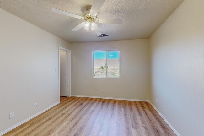 Building Photo - 3473 Martin Meadows Dr NE