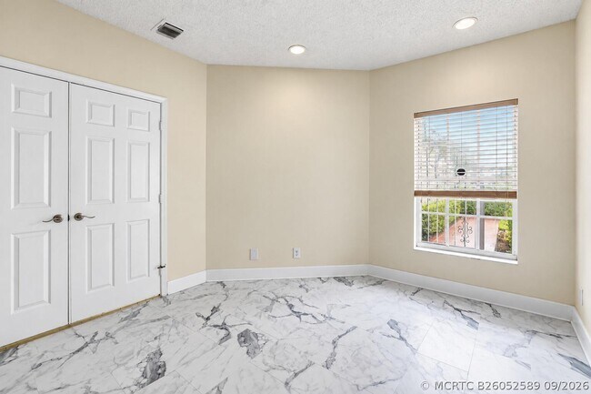 Building Photo - 9676 Cherry Blossom Ct