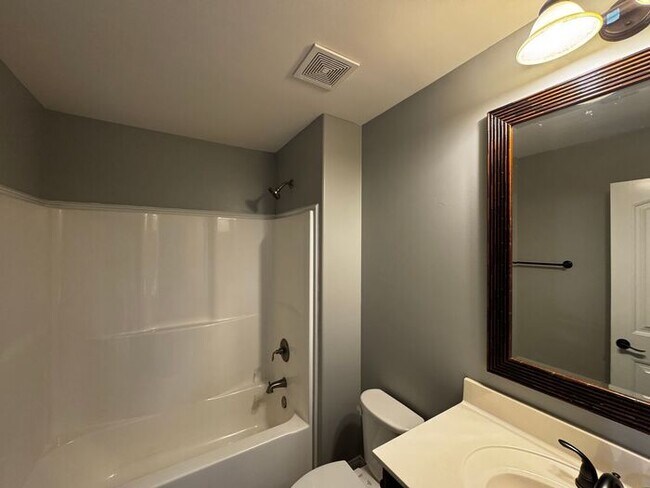 Building Photo - Near Redstone Arsenal Gate 1 with fence, storm shelter and AMAZING spa shower in primary suite