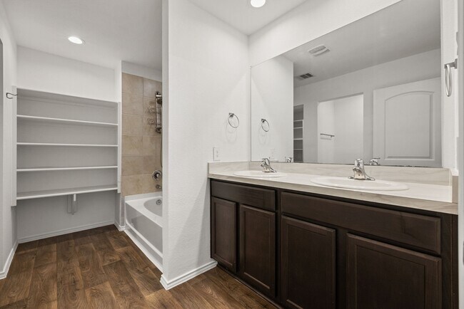 Building Photo - 22454 Forest Gorge Ln
