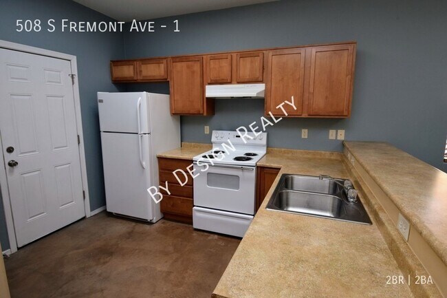 Building Photo - 508 S Fremont Ave