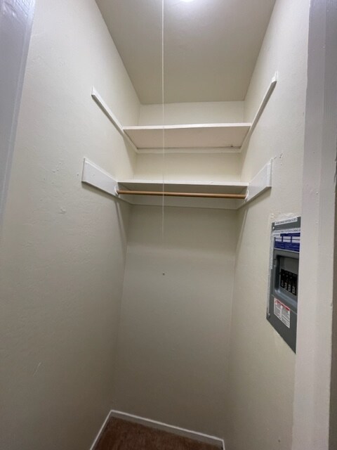 Building Photo - 5412 Claremont Ave