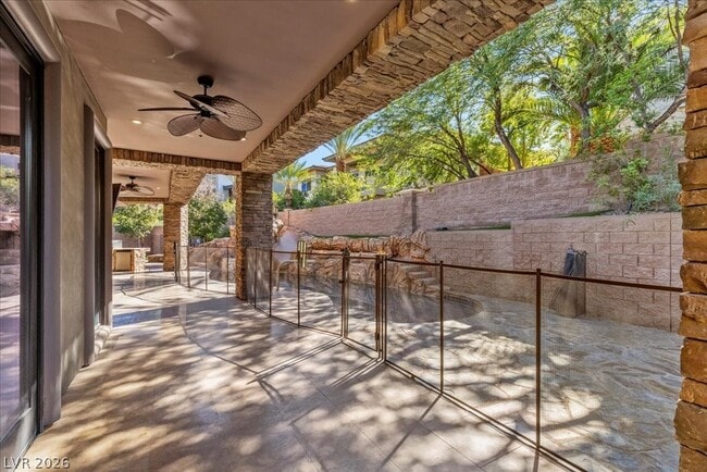 Building Photo - 514 Mandalay Ct