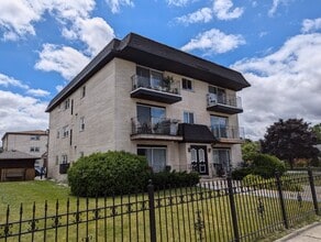 Building Photo - 8143 Marion Dr