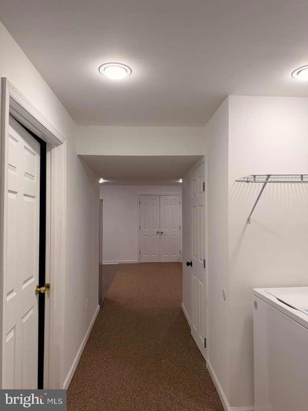 Building Photo - 3213 Valley Forest Dr