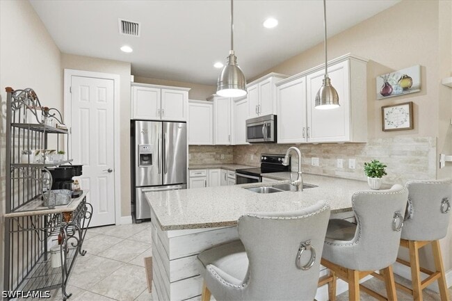 Building Photo - 5769 Mayflower Way