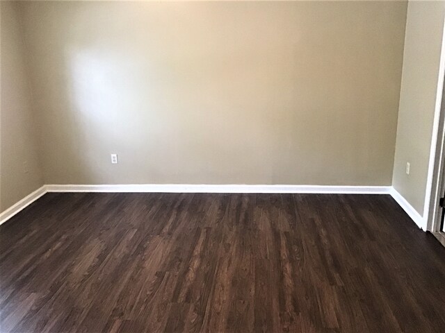 Building Photo - 1006 Greenob Dr