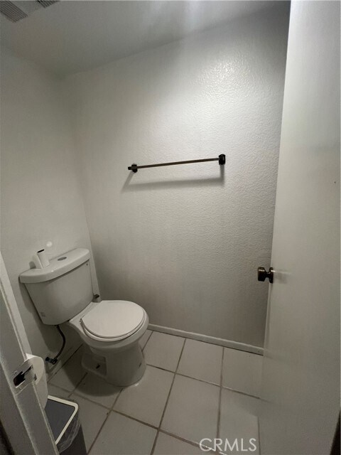 Building Photo - 22885 Hilton Head Dr