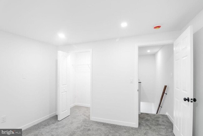 Building Photo - 530 Laurens St