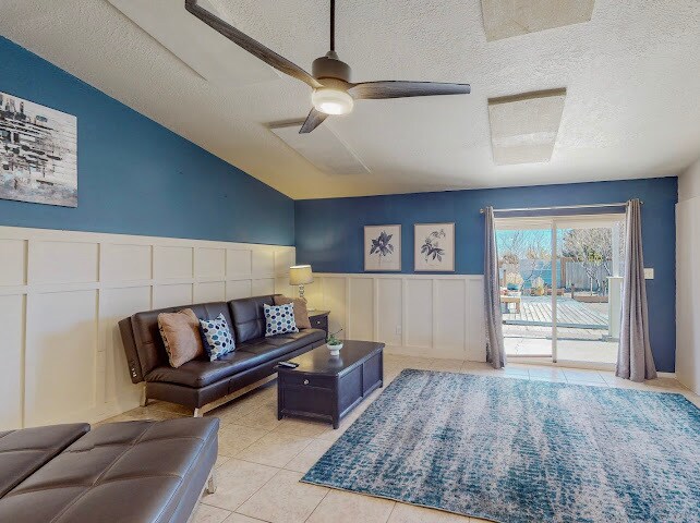 Building Photo - 3010 May Cir SE