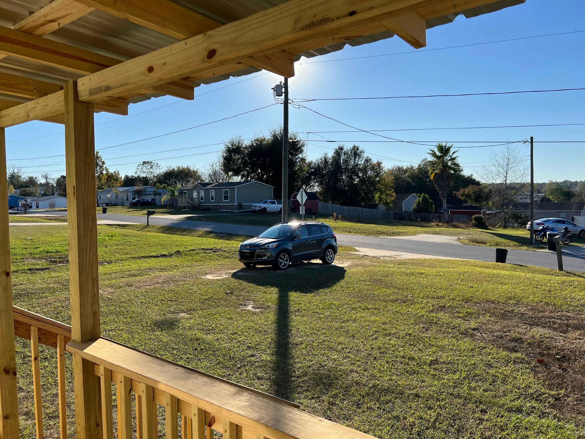 Building Photo - 14051 SE 63rd Ter