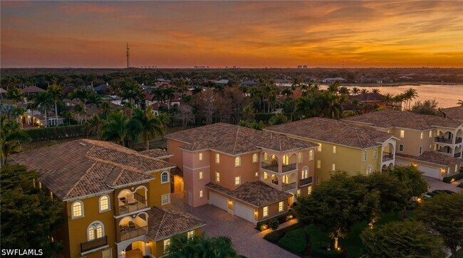 Building Photo - 10821 Vivaldi Ct