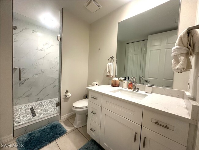 Building Photo - 400 Flagship Dr