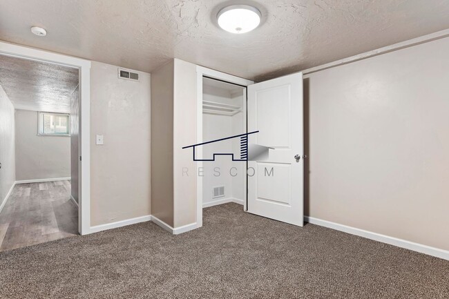 Building Photo - 2705 Polk Ave