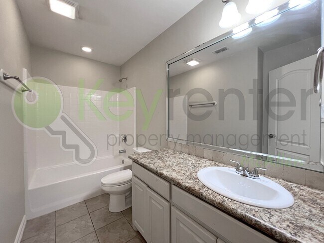 Building Photo - Beautiful 4bed/2bath home in Edinburg