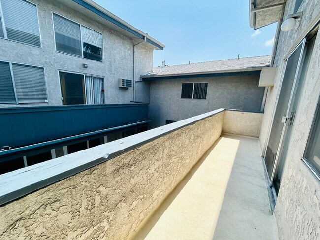 Building Photo - jas351