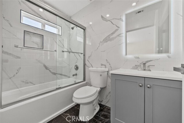 Building Photo - 11200 Saticoy St