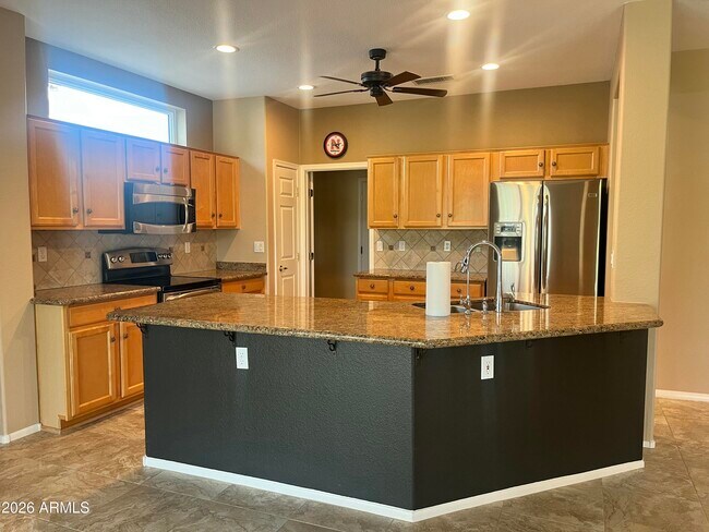 Building Photo - 15186 W Las Brizas Ln