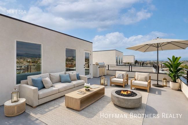 Building Photo - 525 Normandie Ave