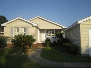 Primary Photo - 10207 Elderberry Park Ln