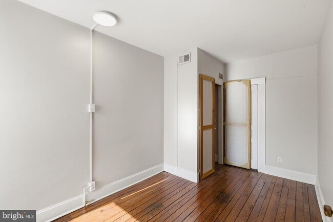 Building Photo - 3726 Stanton St