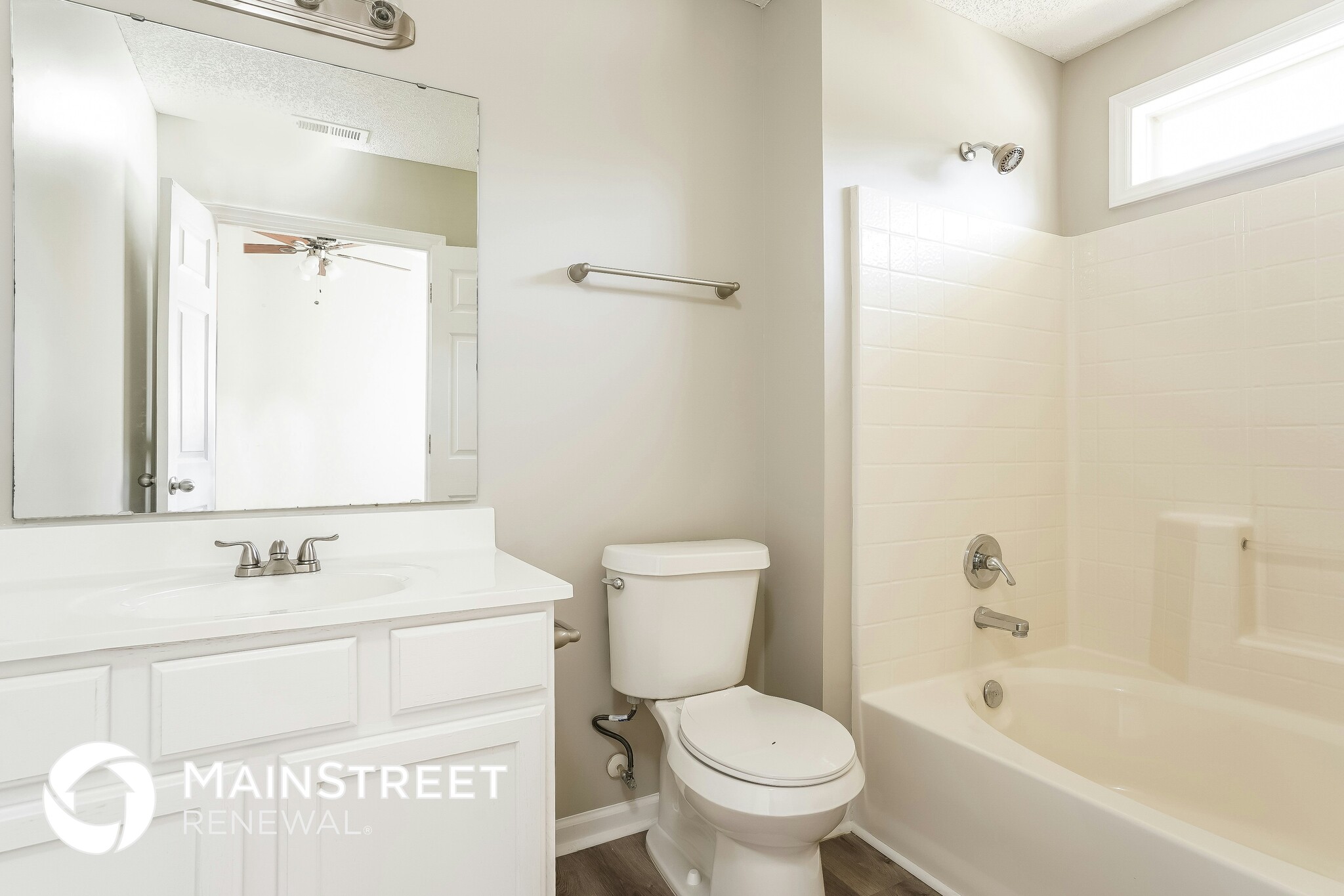 Building Photo - 2 Kilburn Ln