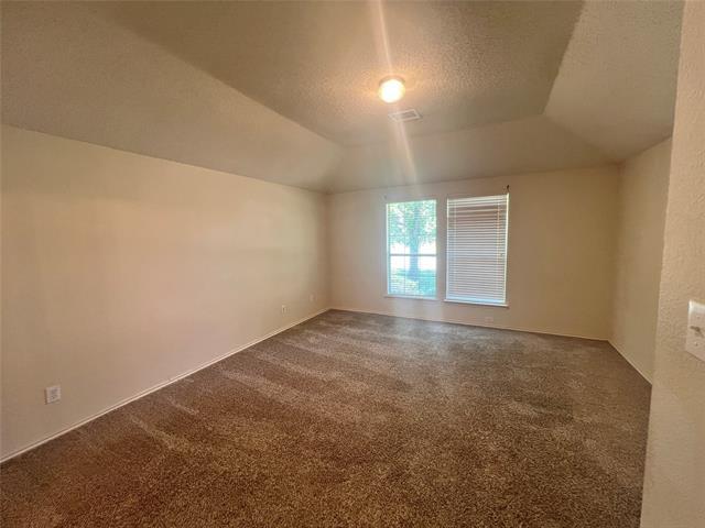 Building Photo - 1616 Logan Dr