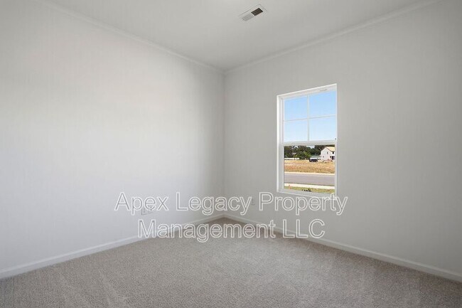 Building Photo - 767 Roy Adams Rd
