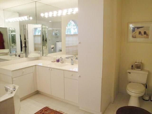 Building Photo - 5216 NW 109th Way