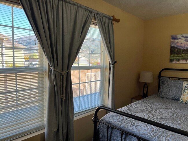 Building Photo - AND-D 1802