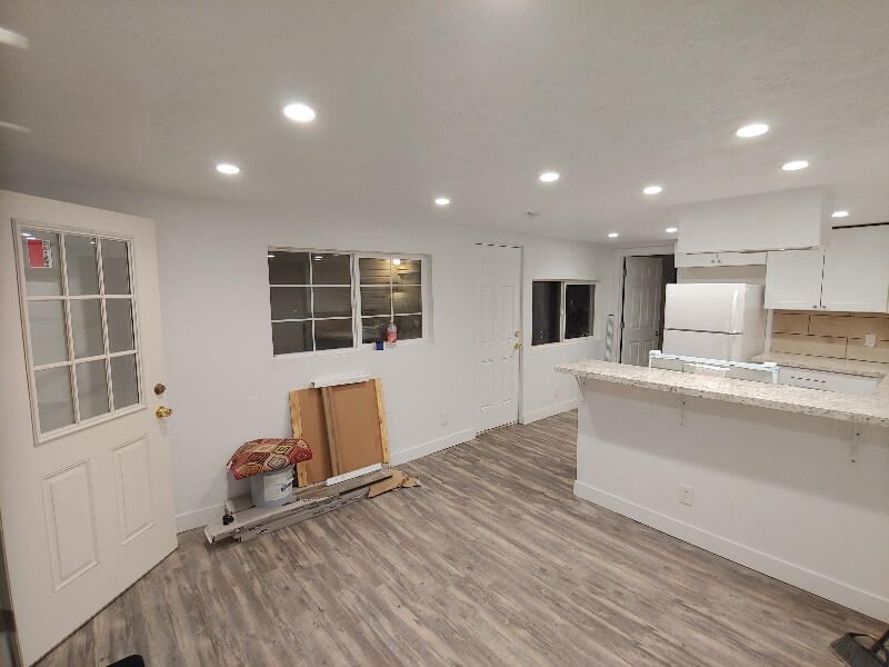 Building Photo - 3255 Ogden Ave