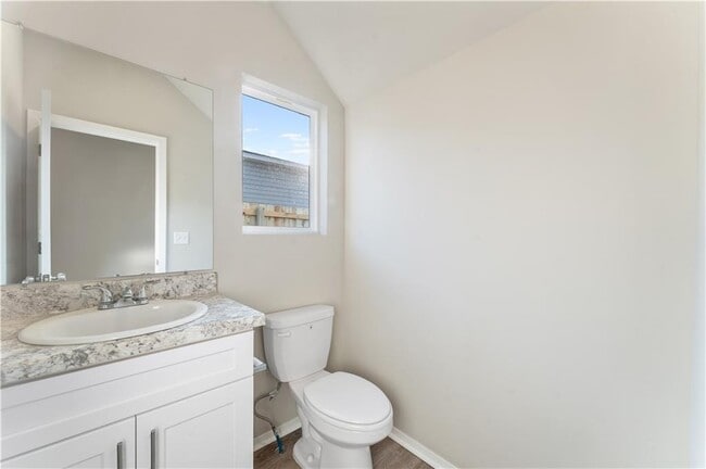 Building Photo - 6812 Memphis