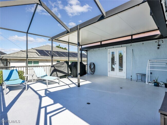 Building Photo - 188 Columbus Way